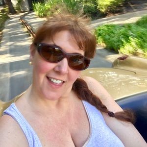 Meet your Posher, Tabitha